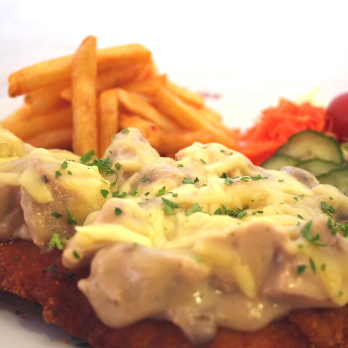 SCHNITZEL 'AU FOUR'