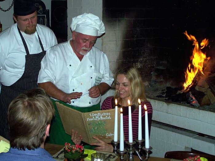 regionale Esskultur am Kamin