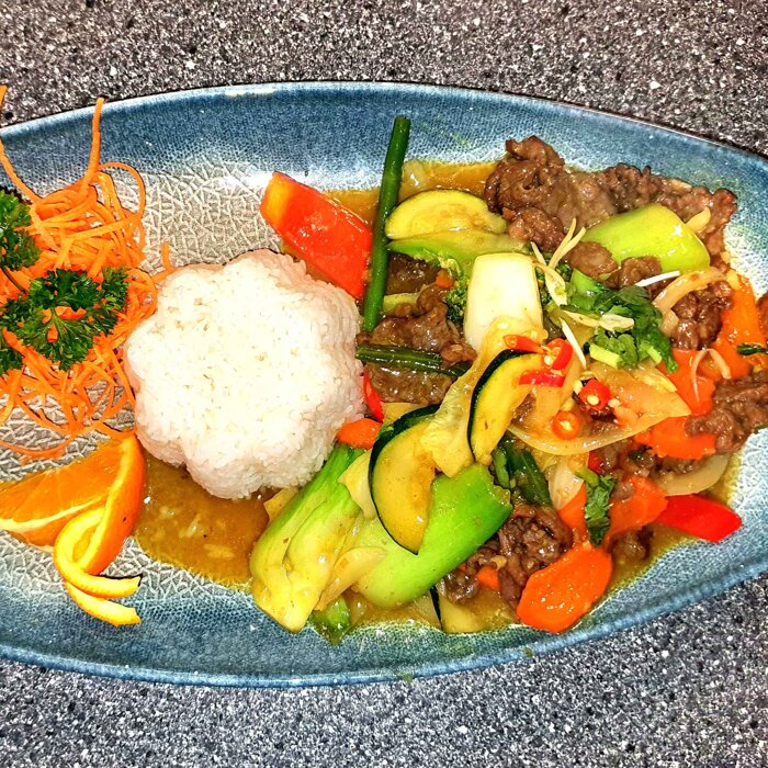 75. Bò xào xả