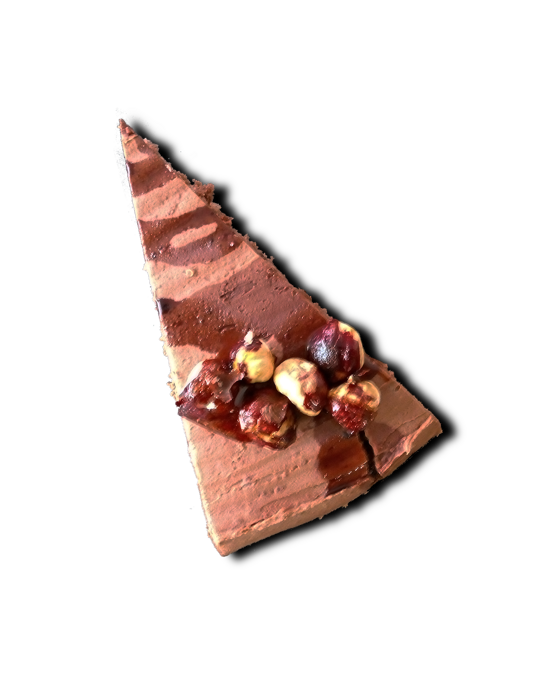 Schokoladentorte mit karamellisierten Haselnüssen