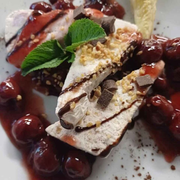 Kirschwasser Parfait