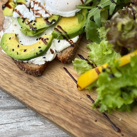 AVOCADO BROT