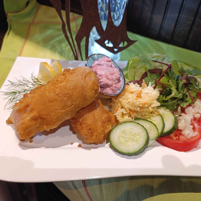 Sommerleichtes Kabeljaufischfilet im Backteig