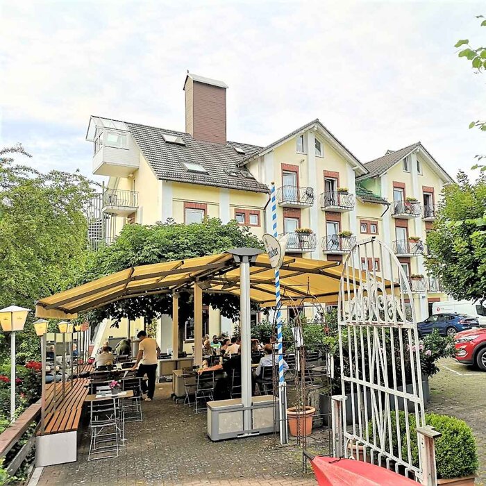 Biergarten an der Lahn