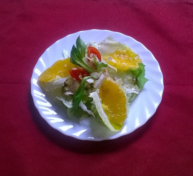 Beilagensalat mit Orange