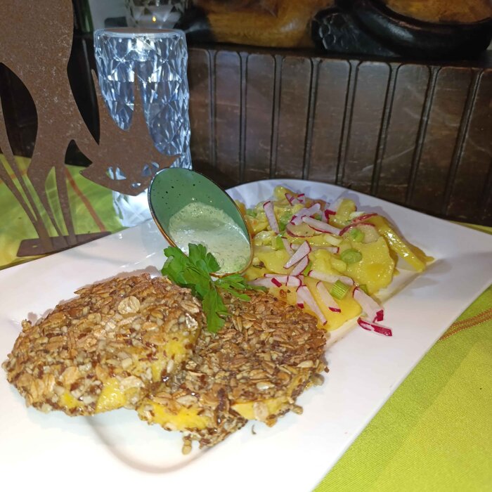 Oma´s "verstecktes Schnitzel" mit Kartoffelsalat