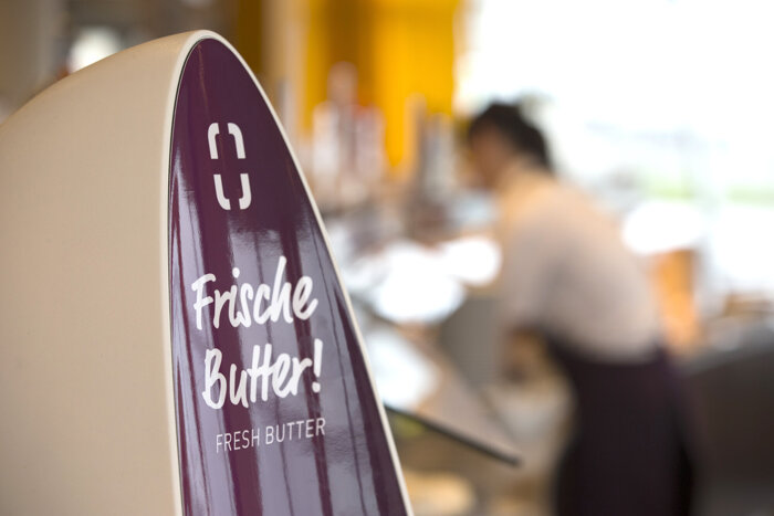 Restaurant STROM - Buttermaschine
