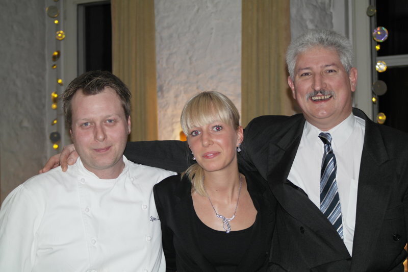 Küchenchef, Commis de Rang und Restaurantleiter