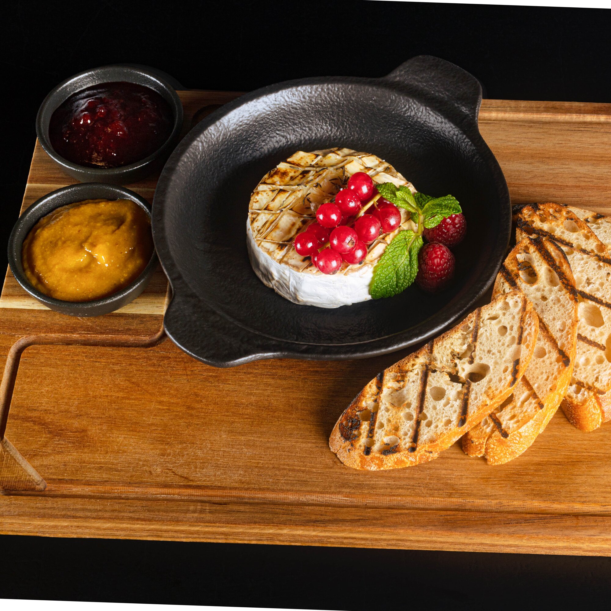 Speisekarte Upper Grill &amp; Bar in Berlin