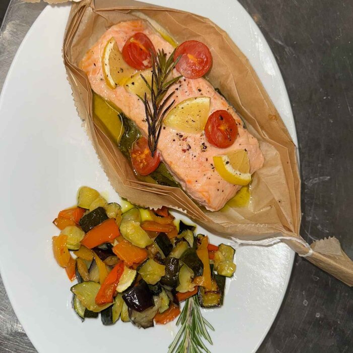 SALMONE AL CARTOCCIO
