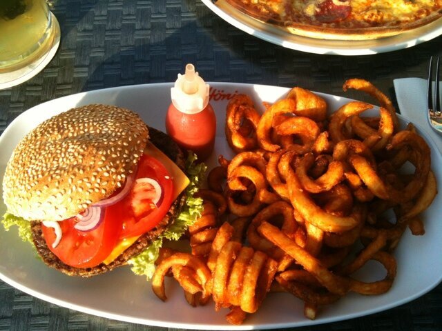 Grillmeister-Burger Platter