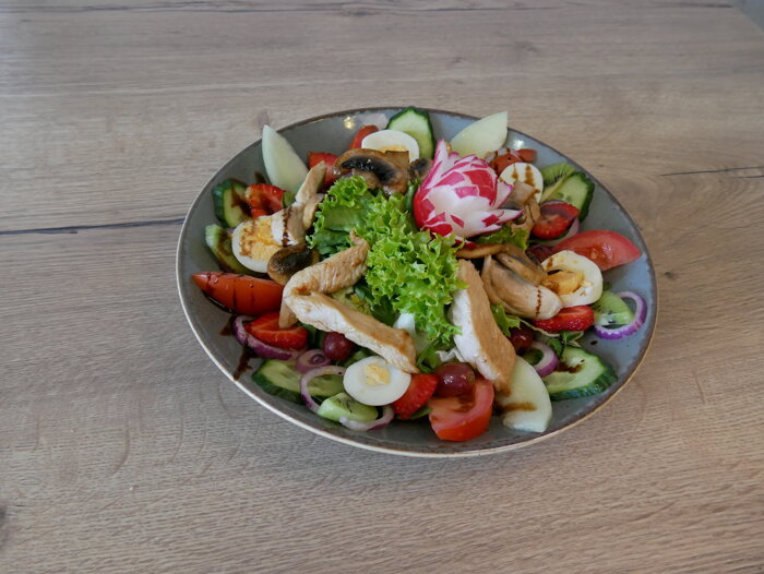 HÄHNCHENSALAT