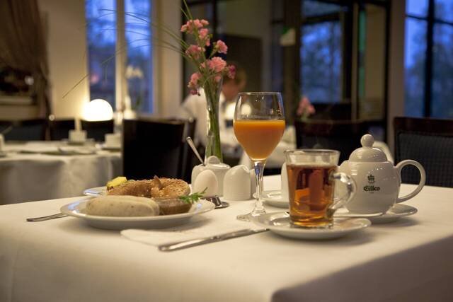 Frühstück im Restaurant Brandner im SORAT Insel-Hotel Regensburg