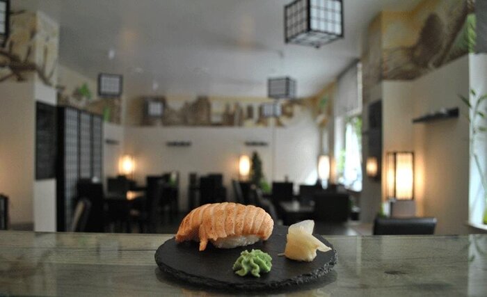 HOT SAKE - NIGIRI 