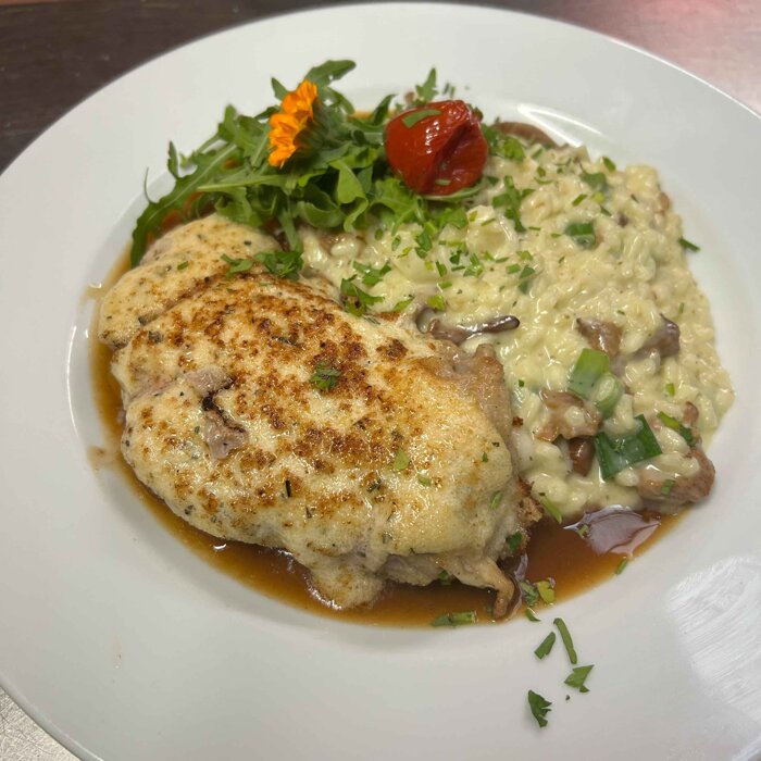 Kalbsrückensteak unter der Rosmarin-Parmesan-Kruste