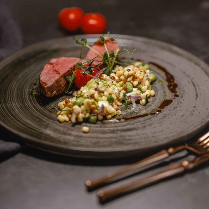 Lammhüfte mit Edamame