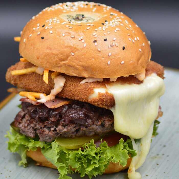 Dandy’s Crazy Cheese Burger