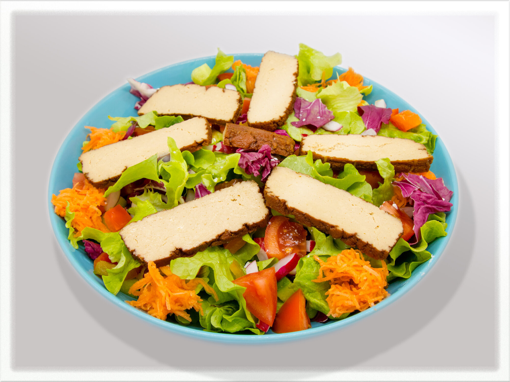 Bunter Salat mit Tofu  (f)