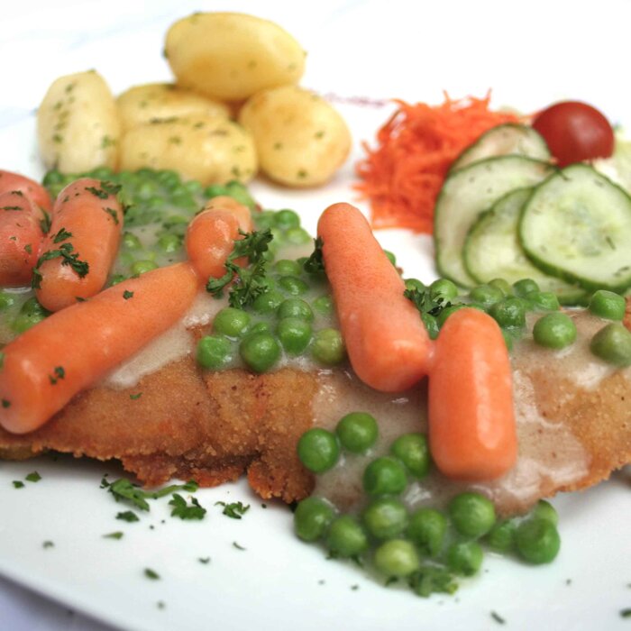 SCHNITZEL "GÄRTNERINART"