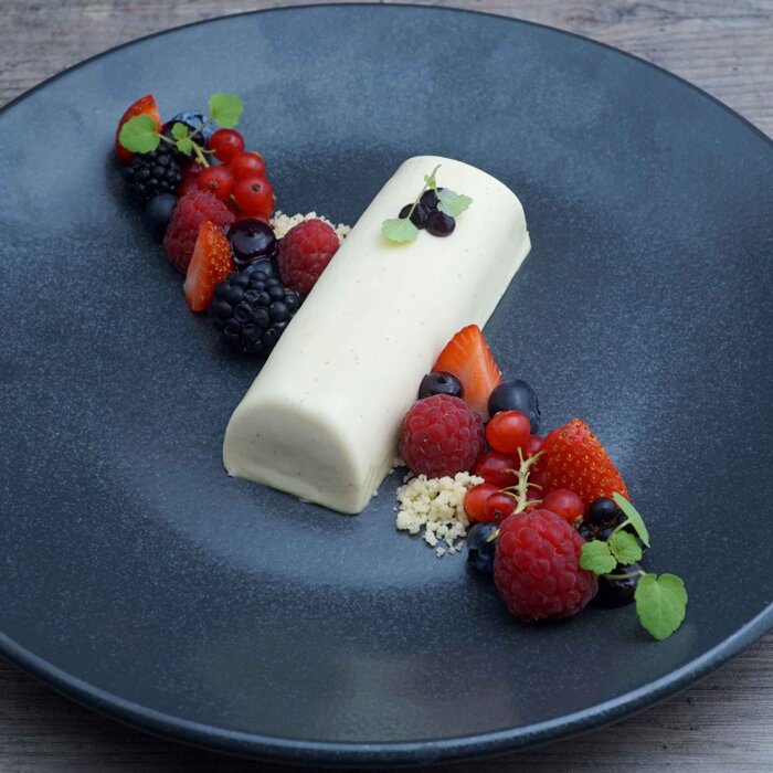 Panna-Cotta/ Beeren-Mix

