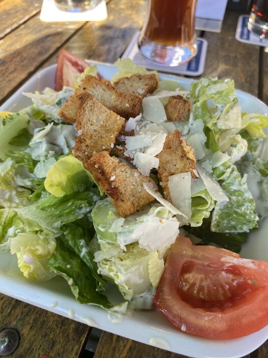 Kleiner Caesar Salad - sehr fein!