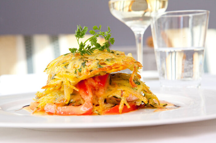 Speisen im Restaurant "Conrad", Teterow/Teschow