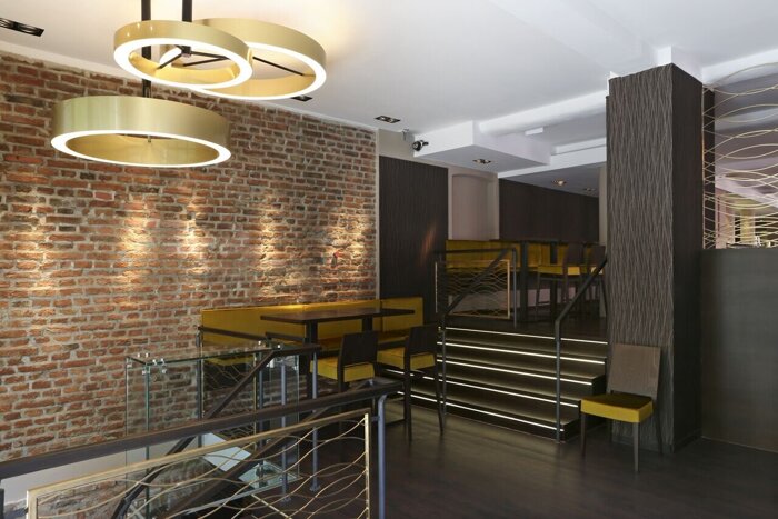 Restaurant, Treppenhaus, KYMA, München, Design-Lampen