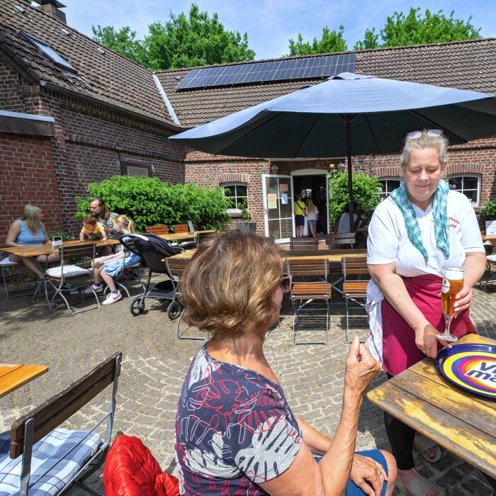 Biergarten Klaukenhof im Sommer