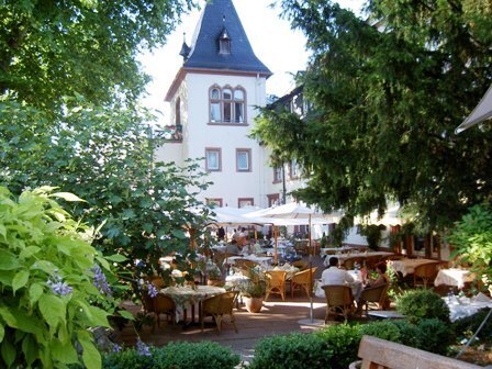 Hotel Kronenschlösschen - Restaurant, Eltville-Hattenheim