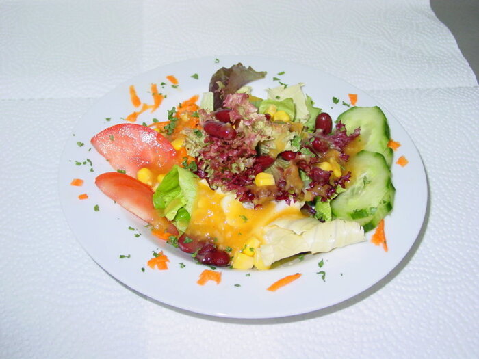 kleiner Beilagen Salat