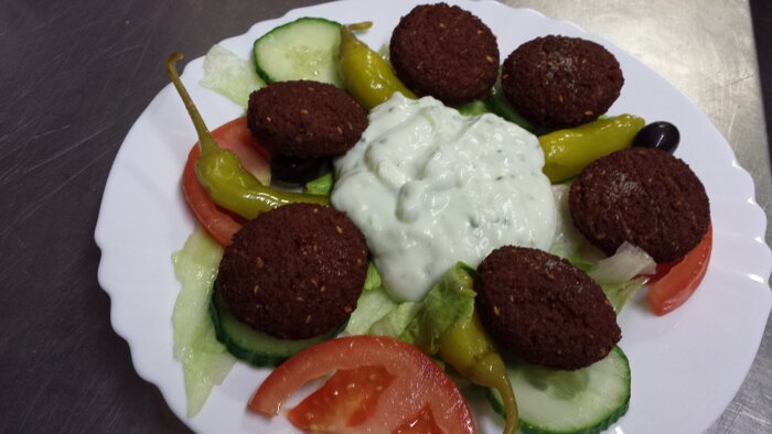 59. Falafel auf Teller