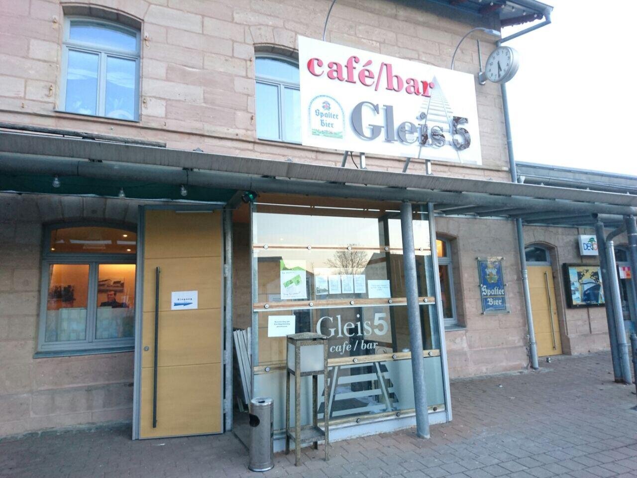 Der Eingangsbereich des Gleis5
