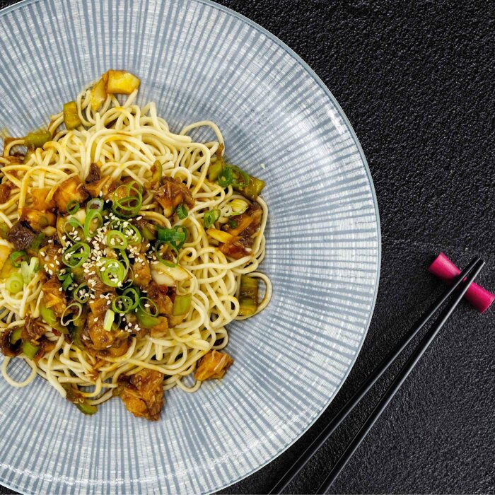 B02 Nudeln mit Hühnchen