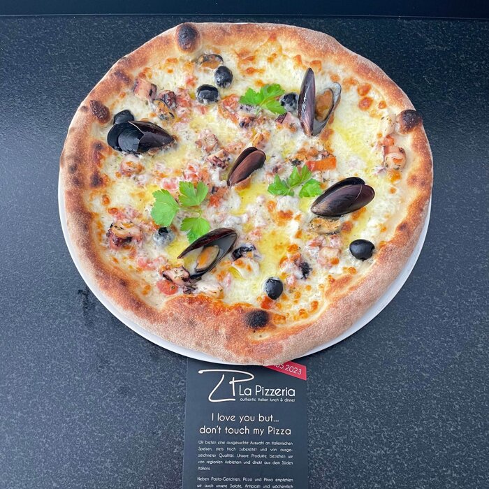 Pizza Pescatore 