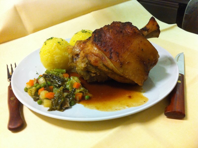Schweinehaxe aus der Backröhre