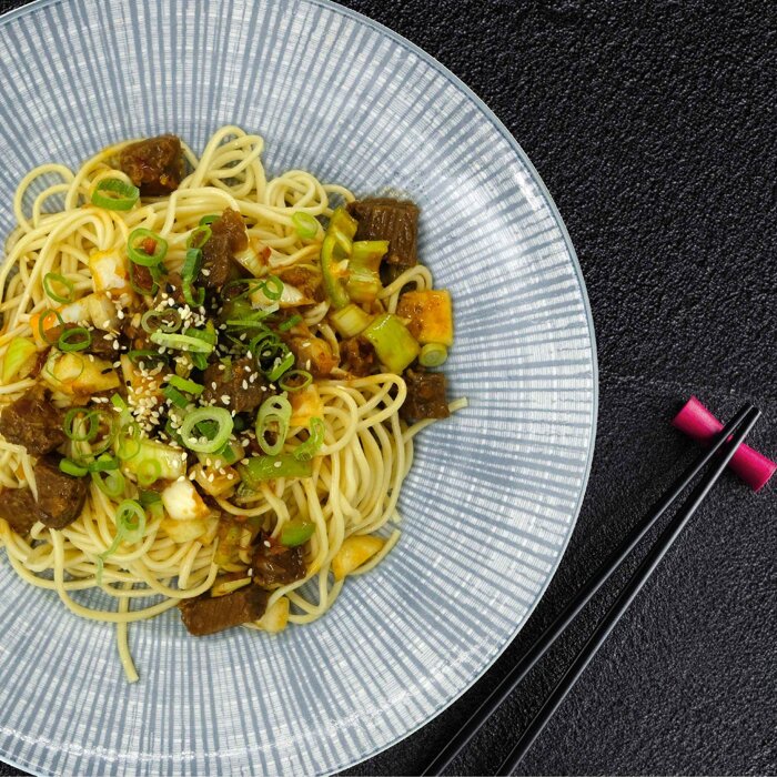 B01 Nudeln mit Rindfleisch