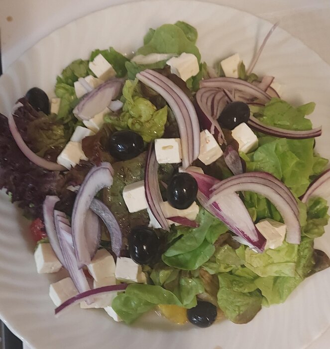 Salat "griechischer Art"