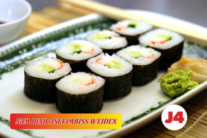 J4. Nori maki Sushi - mit Gurken & Krebsfleisch 8 Stück