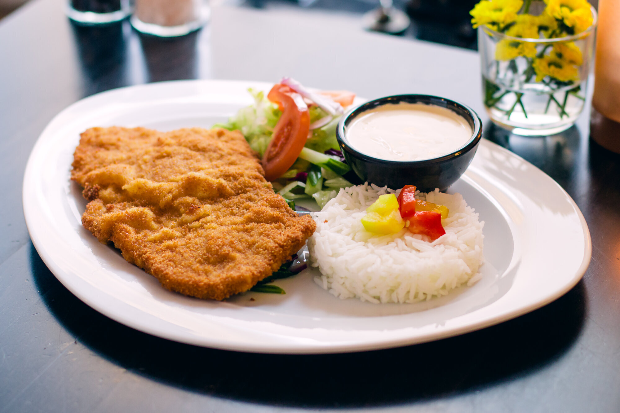 Sambalschnitzel mit Reis
