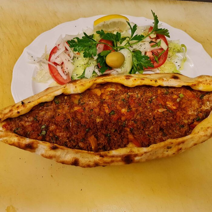 61- KIYMALI PIDE