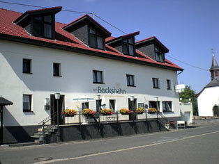 Außenansicht, Hotel und Landgasthof Zum Bockshahn, Kempenich