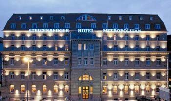 Außenansicht, Brasserie M im Steigenberger Hotel Metropolitan, Frankfurt/ main